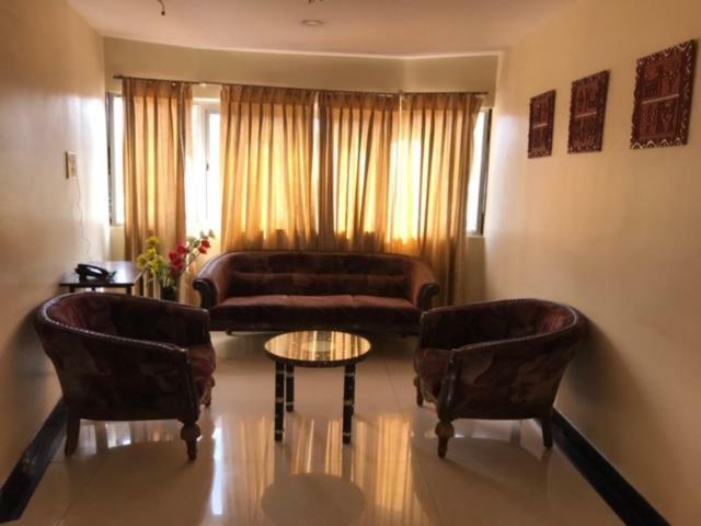 Bharati Lodge Hubli Extérieur photo
