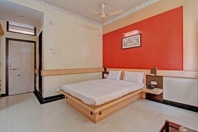 Bharati Lodge Hubli Extérieur photo